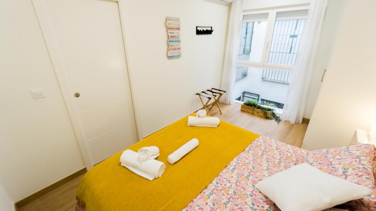 Apartament Rentalsevilla Pasaje Ateneo Sewilla